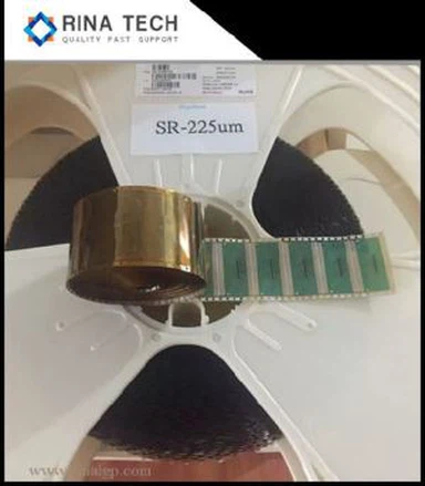 液晶用フィルム上のチップ
