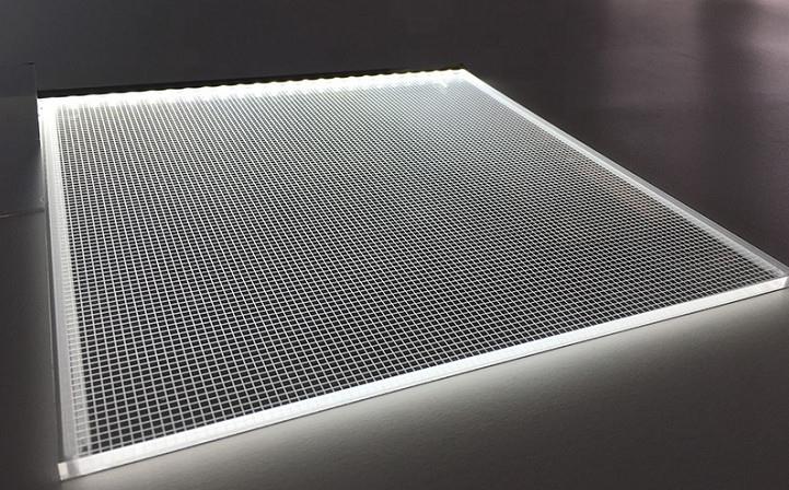 High Light Transmission LGP